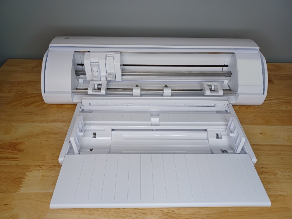 Silhouette Cameo 5 Roll Feeder Extended