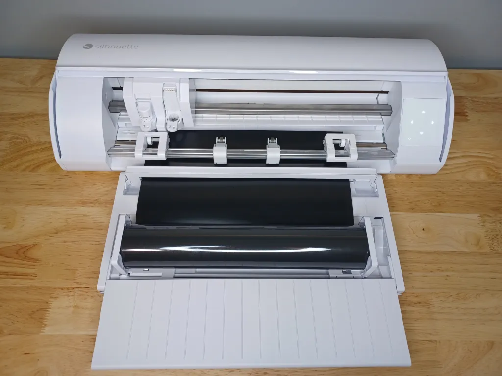 Silhouette Cameo 5 Loading HTV with Roll Feeder